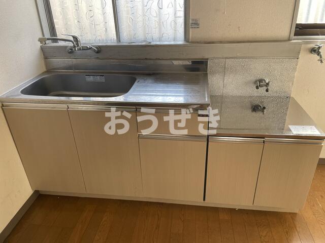 キッチン　?