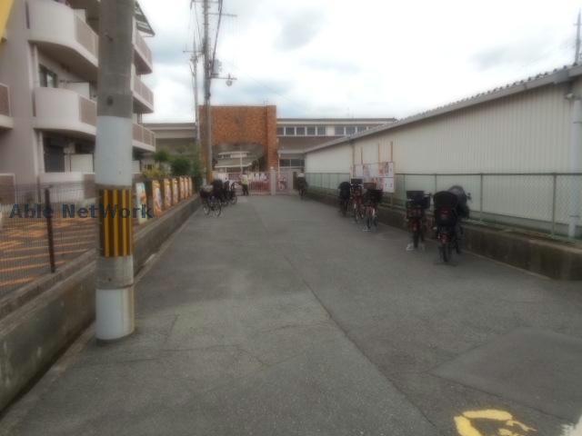 幼稚園・保育園　大阪狭山市立半田幼稚園（幼稚園・保育園）まで361m