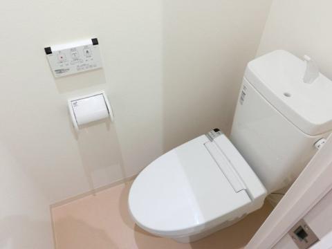 トイレ　シャワー付トイレ