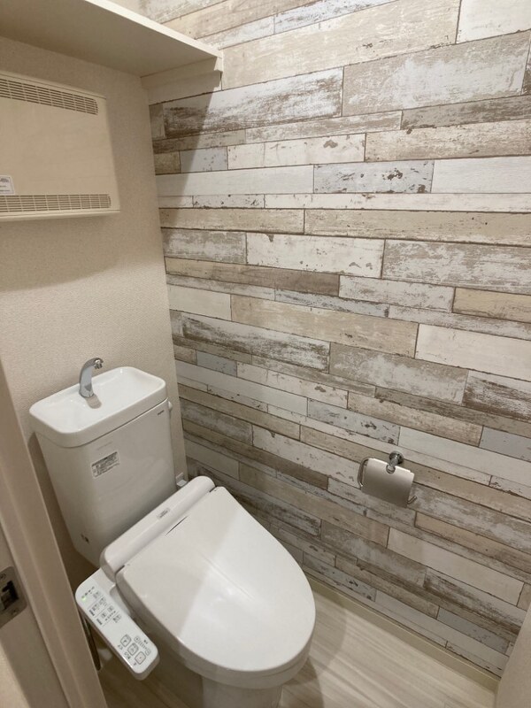 トイレ　ウォシュレット付きのトイレです♪