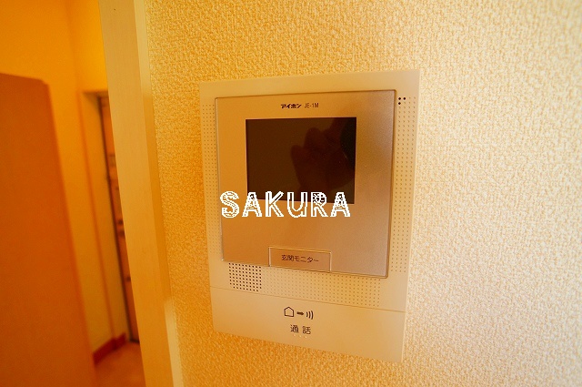 セキュリティ　安心のモニター付きインターホンです♪