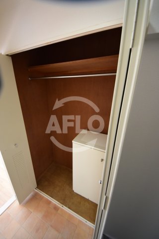 収納　ウエステージ夕陽丘　クローゼット