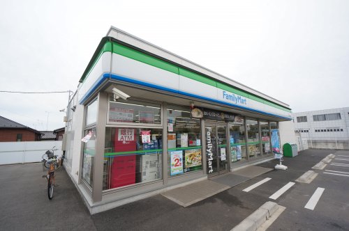 コンビニ　ファミリーマート 千葉仁戸名店（コンビニ）まで461m