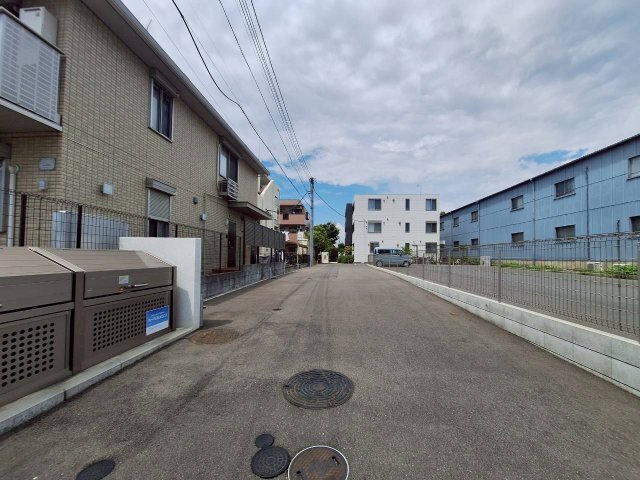 ロビー　★建物入口★