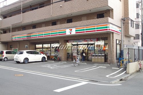コンビニ　セブン-イレブン 横浜綱島上町店（コンビニ）まで282m