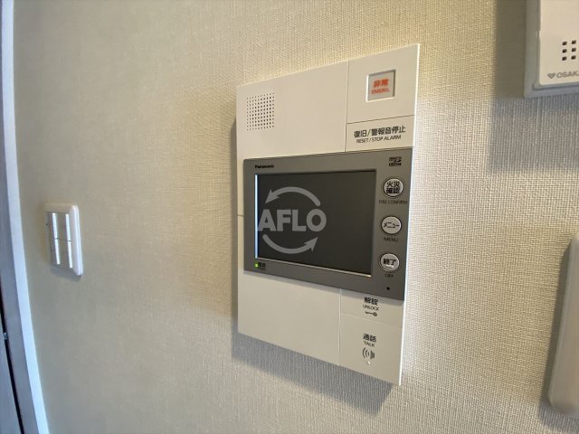 セキュリティ　プレサンスロジェ堺筋本町　TVモニター付きインターホン