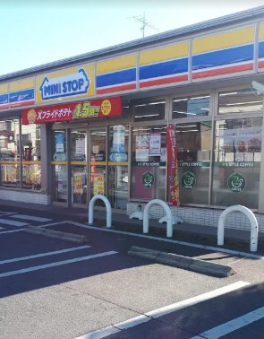 コンビニ　ミニストップ 川口新堀店（コンビニ）まで393m