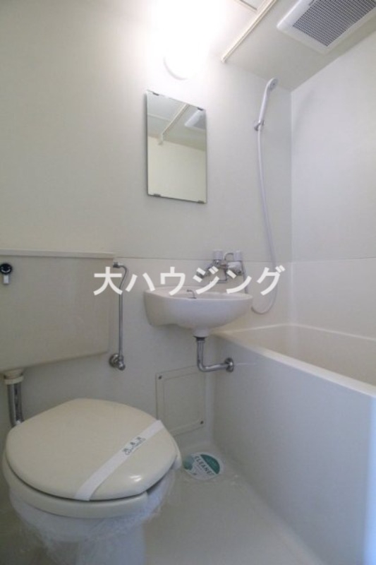 バス・シャワールーム
