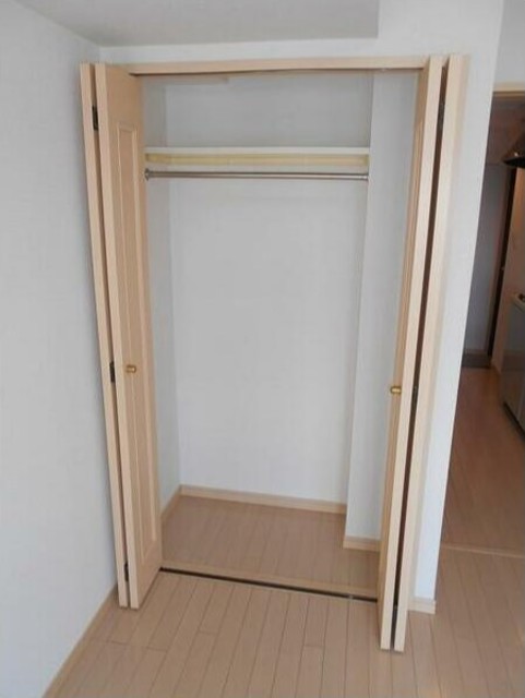 収納　クローゼット
