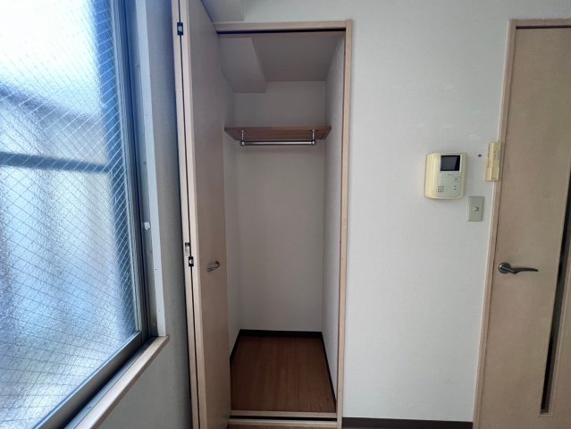 収納　e池下