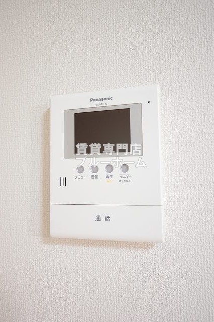 セキュリティ　モニター付きのインターホンです！