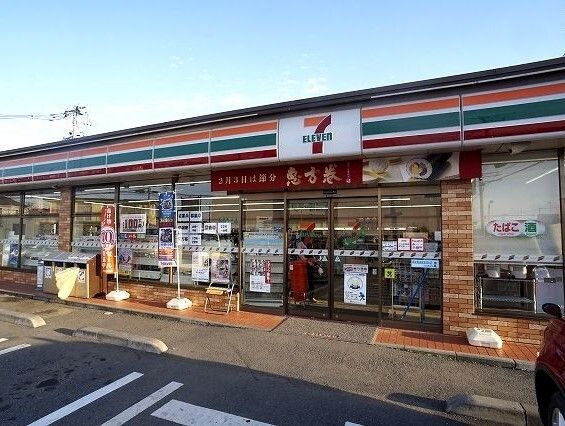 コンビニ　セブンイレブン桶川末広３丁目店（コンビニ）まで640m