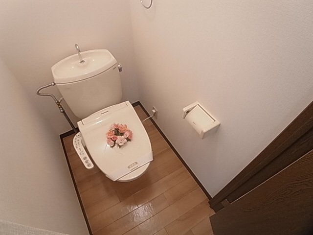 トイレ　ウォシュレット