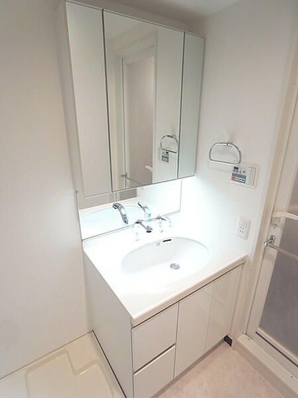 洗面設備　グラーサ西麻布