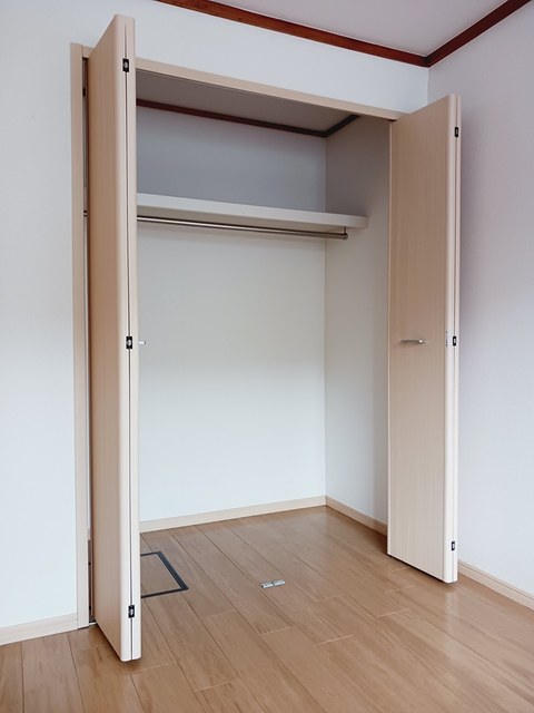 収納　図面と現状に相違がある場合には現状を優先