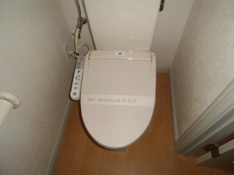 トイレ　シャワー付トイレ