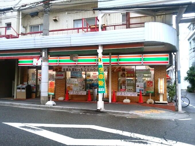 コンビニ　セブンイレブン神戸琴ノ緒町店（コンビニ）まで162m