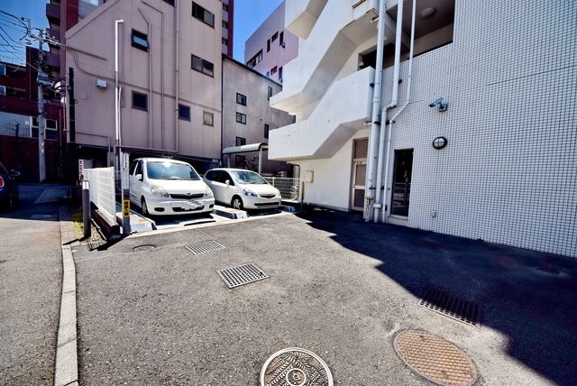 駐車場　★★駐車場★★