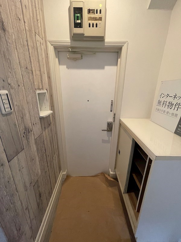 玄関　以下参考写真