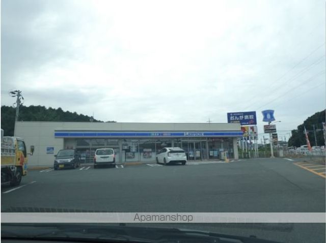コンビニ　ローソン（コンビニ）まで2006m