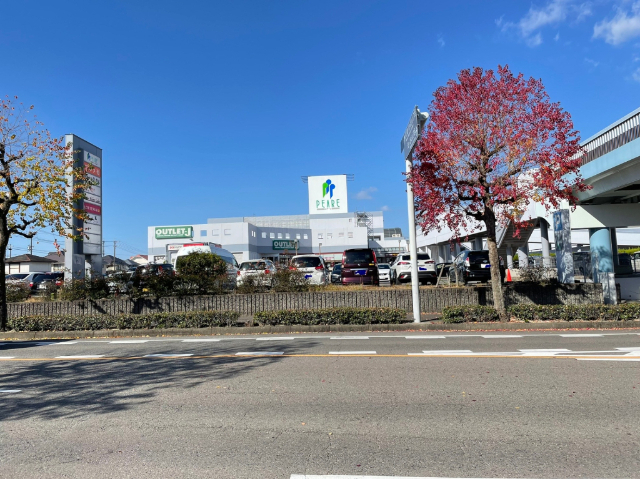 スーパー　ＭＥＧＡドン・キホーテＵＮＹ桃花台店（スーパー）まで1065m