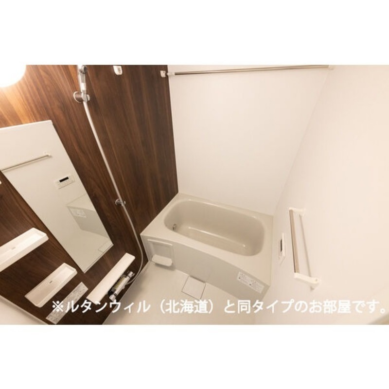 バス・シャワールーム　バススペースでございます！
