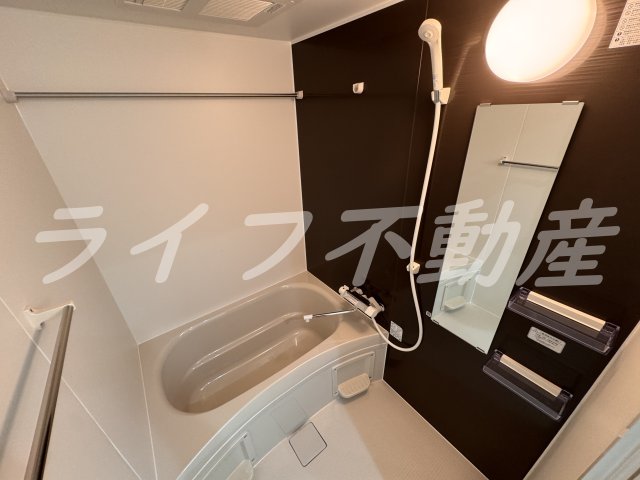 バス・シャワールーム　日々の暮らしに欠かせないお風呂です