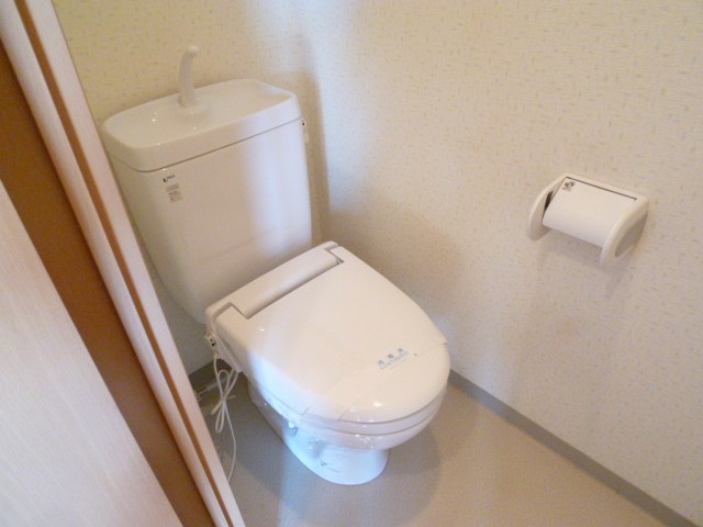 トイレ　お問合せは048-776-5175　レーベンハウス上尾東店へ