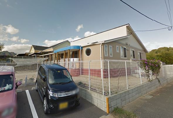 幼稚園・保育園　与原保育園（幼稚園・保育園）まで474m