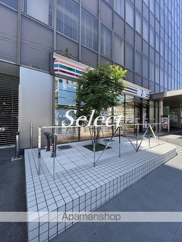 コンビニ　セブンイレブン（コンビニ）まで292m