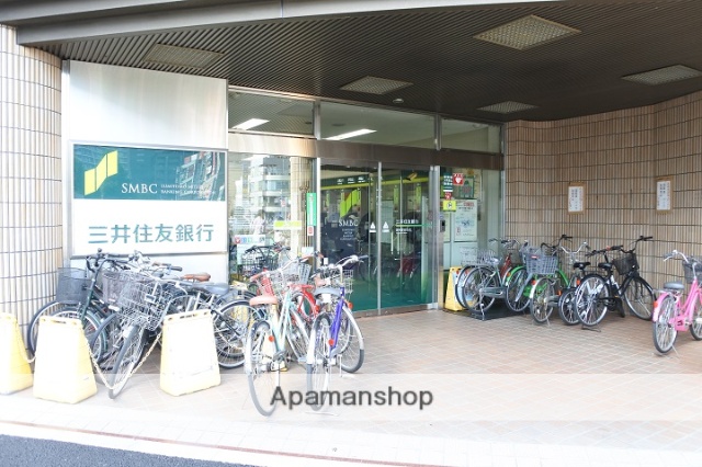 銀行　三井住友銀行（銀行）まで891m