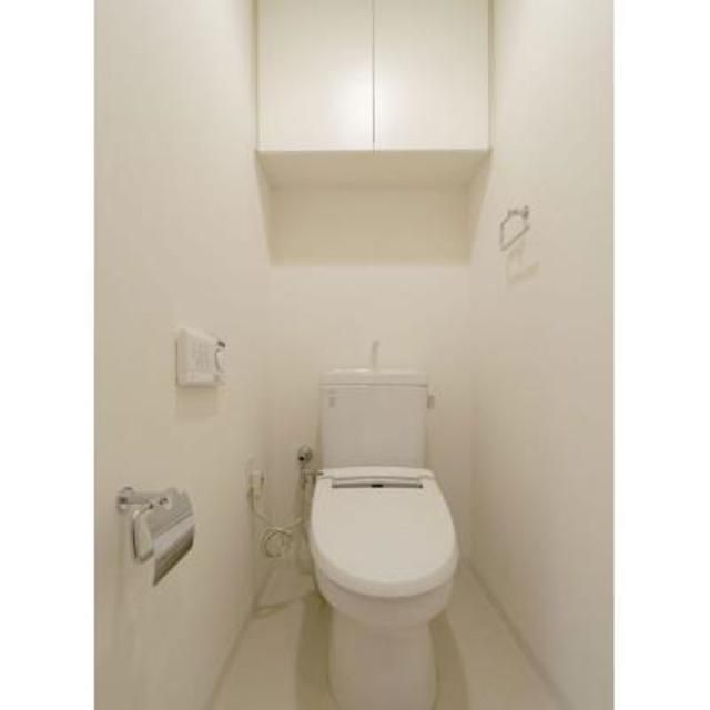 トイレ　※写真は同タイプ住戸です