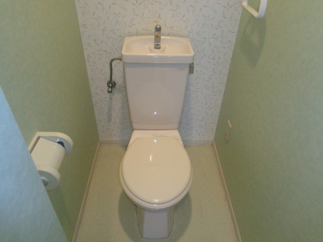 トイレ　清潔感のあるトイレです。