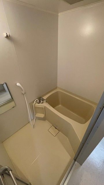 バス・シャワールーム　別号室の参考写真