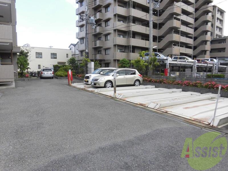 駐車場　こちらが駐車場になります