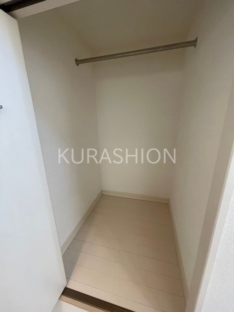 収納　写真は2号室タイプのものになります。