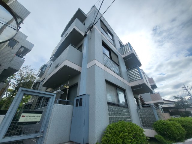 建物外観　TVモニター付きインターホン・防犯カメラ完備☆