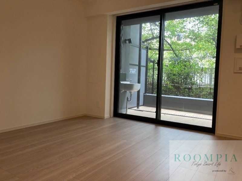 居室・リビング　※同タイプの別のお部屋です。