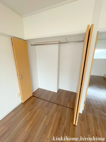 収納　クローゼット