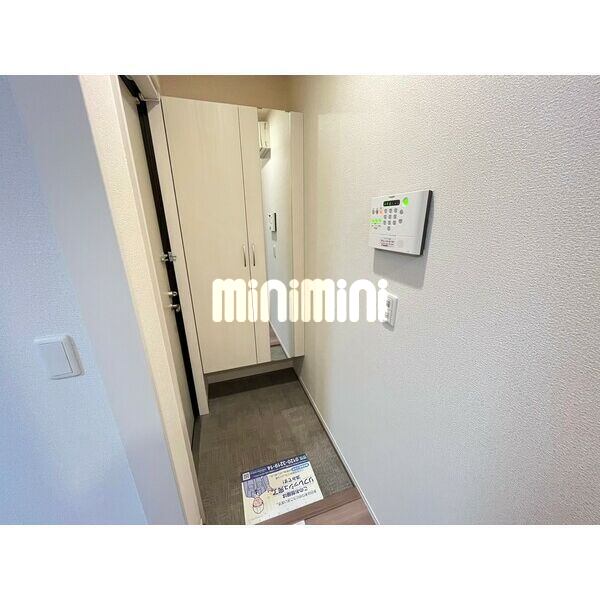玄関　※写真はイメージです。