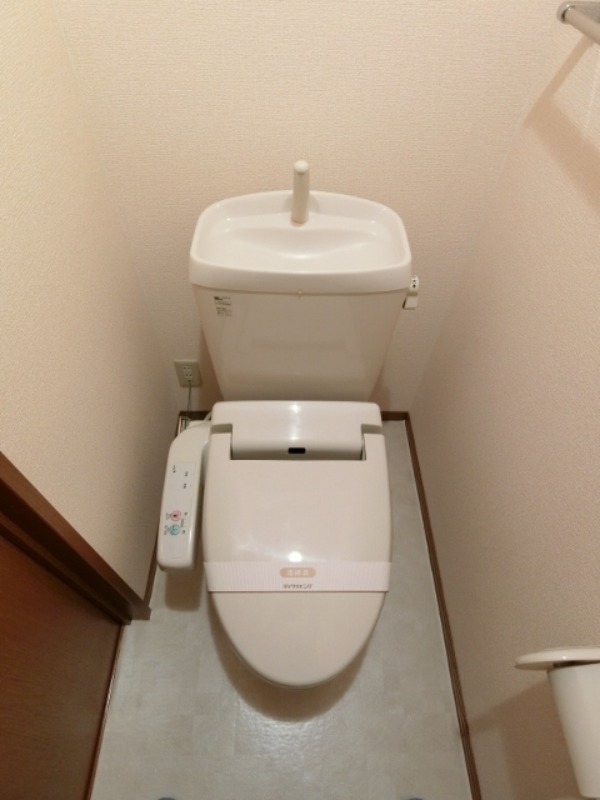 トイレ　図面と現状に相違がある場合には現状を優先