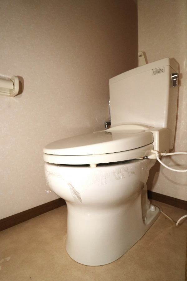 トイレ　トイレ
