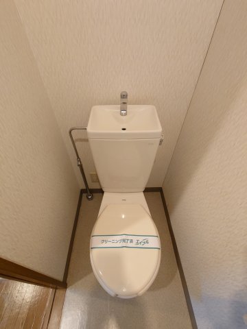 トイレ　別部屋参考写真