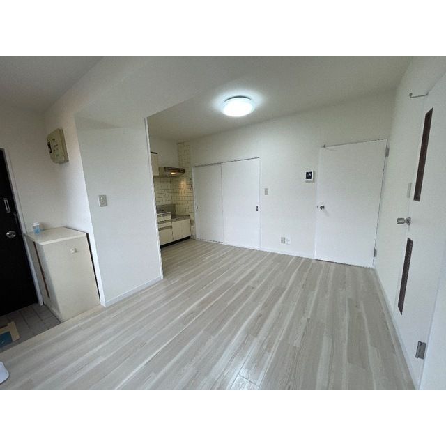 玄関　★お問い合わせはタウンハウジングまで★