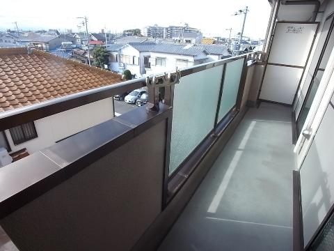 バルコニー　ベランダ