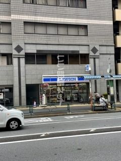 コンビニ　ローソン新宿大久保二丁目店（コンビニ）まで160m