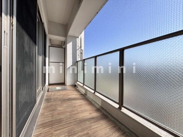 バルコニー　※写真は別号室のものですので現状優先させていただきます。
