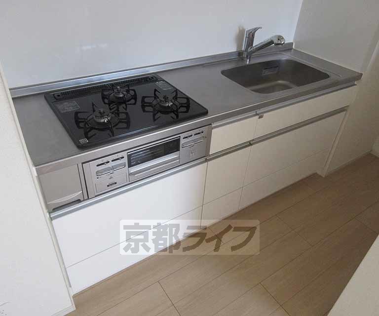 キッチン　広くて使いやすいキッチンです！
