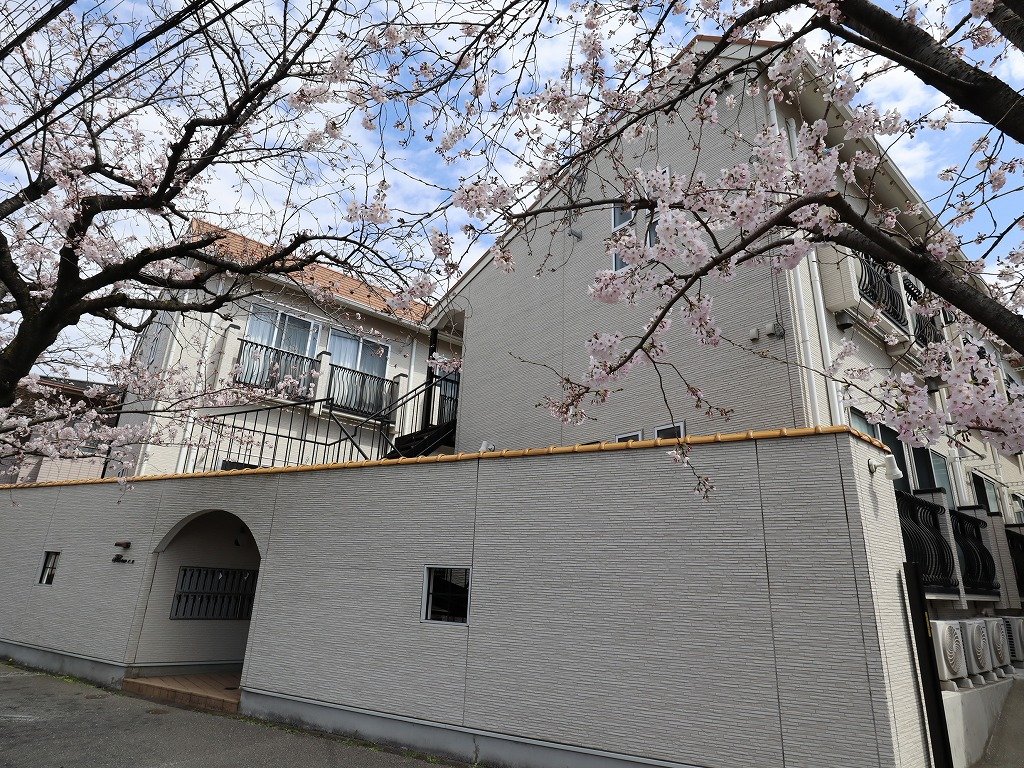 建物外観　フローラ１・２　２年定期借家契約（再契約相談可）