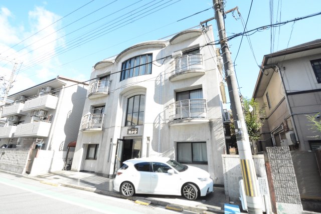 建物外観　オートロック付きで安心です！